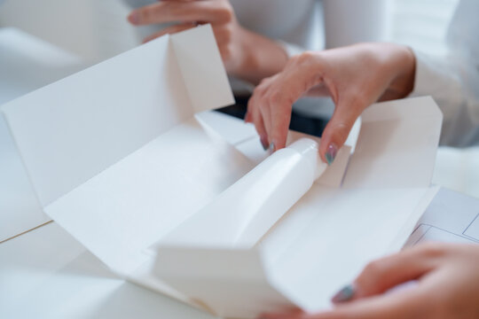 Creating innovative cosmetic packaging requires thorough market research and thoughtful design to enhance product development and appeal to consumers