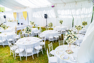 wedding table setting