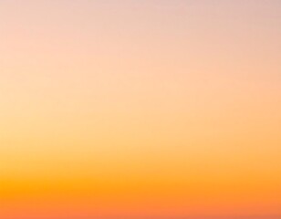 Naklejka premium Soft sunset colors blending into the sky