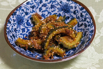 ゴーヤとゴマとかつぶしの和物