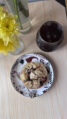 Muffin with Ice Coffee