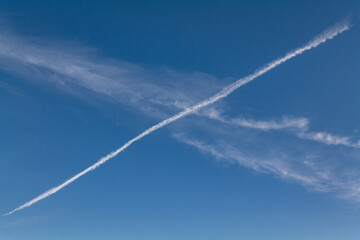 Mather Point, Grand Canyon Visitor Center, National Park. Arizona. Contrails (