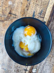 fried egg in a frying pan