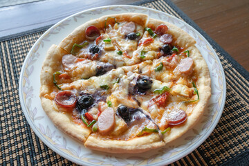 りんどう花房の石窯ピザ