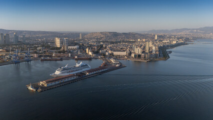 Fototapeta premium A magnificent morning view of Alsancak, izmir. Good morning izmir, Turkey. Aerial shot.
