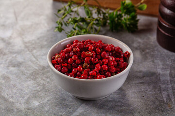Dry pink pepper corn spice