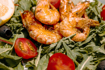 Rustic grilled shrimp salad — a Mediterranean balance of protein and greens, perfect for a light and nutritious meal.