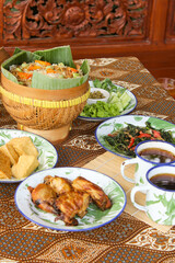 Indonesian co,plete dish nasi bakul
