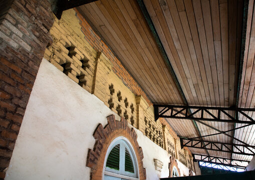 Old french colonial building formerly the customs house in the UNESCO world heritage area, Sud-Como&eacute;, Grand-Bassam, Ivory Coast