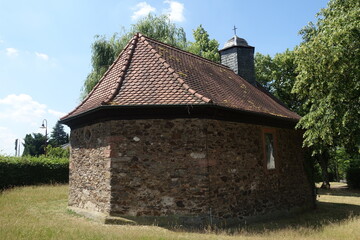 Fototapeta premium Wilgefortiskapelle in Hoerstein