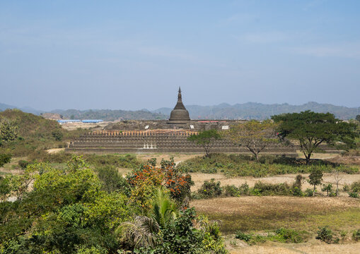 Kothaung temple, Mrauk u, Myanmar