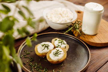 Cooked potatoes with creamy sauce