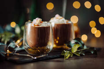 Hot chocolate with creme