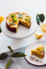 Lemon poppyseed cake