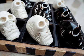 Deko Totenk&ouml;pfe