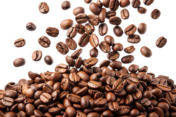 Naklejka premium Aromatic roasted coffee beans falling into a pile, isolated on transparent background