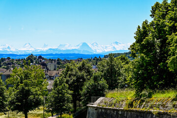 Solothurn, Stadtmauer, Riedholzbastion, Riedholzschanze, Lindenbäume, Schanzenbau, Graben,...