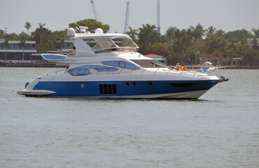 Luxury Cabin Cruiser on the Florida Intra-Coastal Waterway