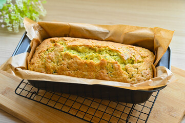 ズッキーニとレモンのパウンドケーキ