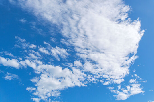 夏の空　澄んだ青空と雲295