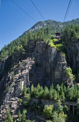 A view of the Hell's Gate Gondola.   BC Canada 　 July 28th, 2025
