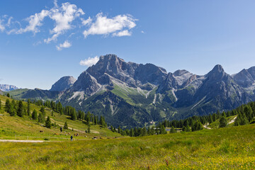 Obraz premium Hiking at Cima Tognola - Italy