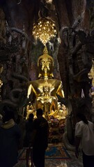 Fototapeta premium buddha statue in thailand