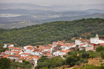 Obraz premium Whitewashed houses and green valley. Valle Matamoros, Badajoz. Extremadura, Spain