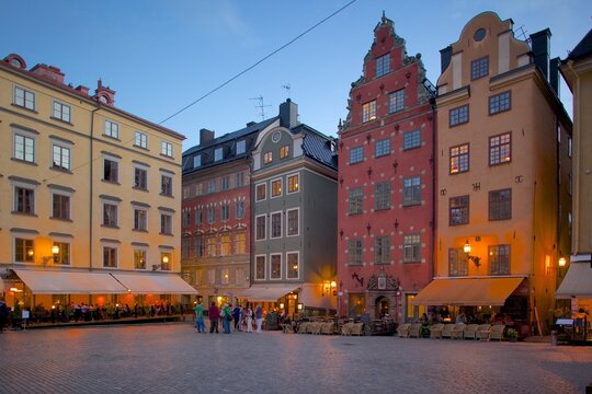 Stortorget Square cafes at dusk, Gamla Stan, Stockholm, Sweden, Scandinavia