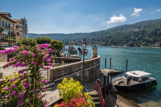View of Isola dei Pescatori and Lake Maggiore, Borromean Islands, Lago Maggiore, Piedmont, Italian Lakes, Italy