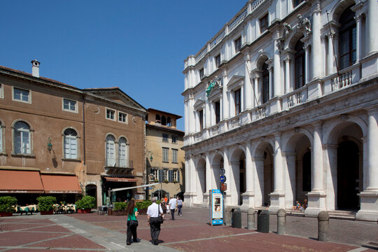 Piazza Vecchia, Bergamo, Lombardy, Italy