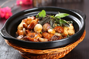 Chinese cuisine, Cantonese cuisine, three cup chicken