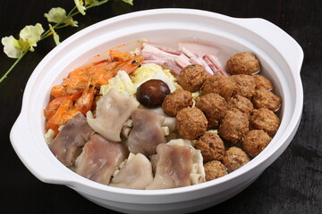 Chinese cuisine, Cantonese cuisine, three fresh clay pots