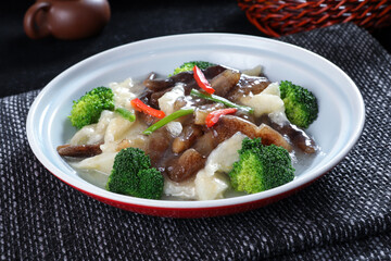 Chinese cuisine, Cantonese cuisine, Three fresh tendons