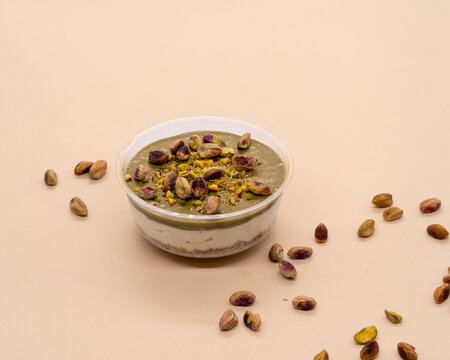 3 layered pistachio mini cake