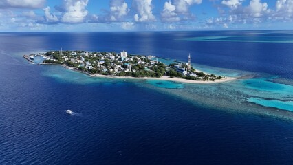 Aerial Paradise in the Maldives – Crystal Clear Water, Islands & Overwater Bungalows