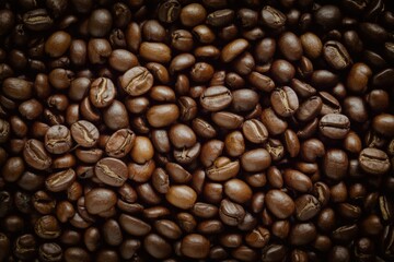 Obraz premium Aromatic roasted coffee beans create a rich and inviting texture