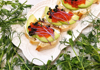 sandwich with caviar