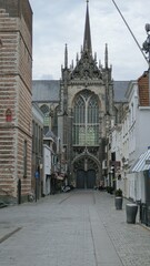 Cathedral Goers (NL)