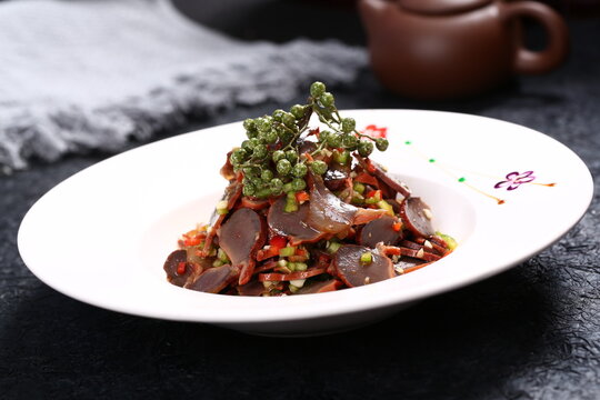 Chinese cuisine, Cantonese cuisine, cold mixed duck gizzards