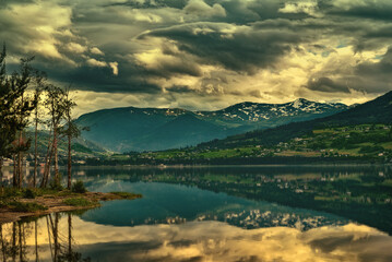 Norway lake and mountain lanscape