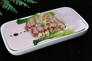 Chinese cuisine, Cantonese cuisine, steamed bamboo shoots with knife board aroma