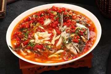 Chinese cuisine, Cantonese cuisine, chopped pepper steamed silver carp