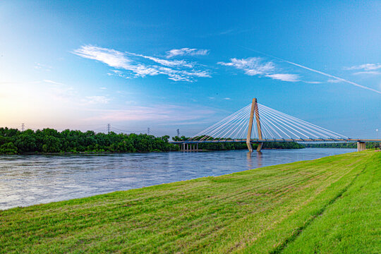 Cable-stayed Bond Bridge over Missouri River at sunset