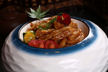 Chinese cuisine, Cantonese cuisine, boneless duck feet