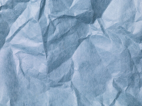 皺をつけた和紙　水色　沈んだ青