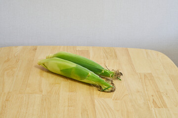 とれたてのとうもろこし