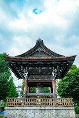 Obraz premium Temple in the courtyard