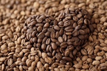 Fototapeta premium Coffee Bean Heart Shape Still Life