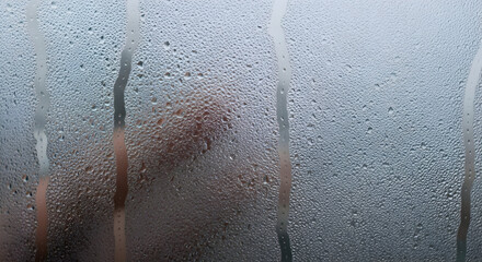 Condensation Patterns on a Misted Glass Pane